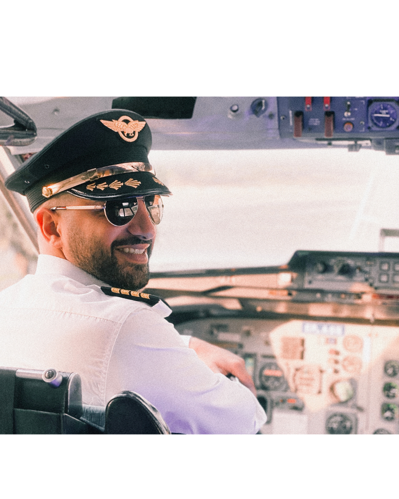 The Ultimate Gift Guide for Aviation Enthusiasts & Pilots